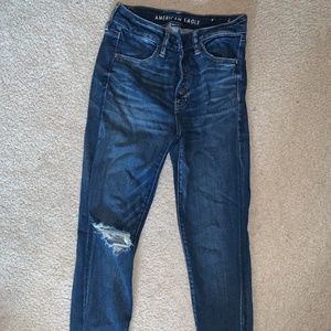 American eagle buttoned up jeans